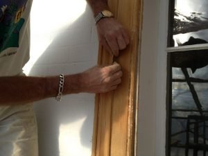 Sablage manuel pour uniformisé