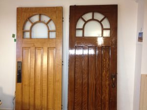 Imitation de bois sur porte- Lévis