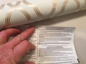 Suivre les indications du fabriquant(papier peint)
